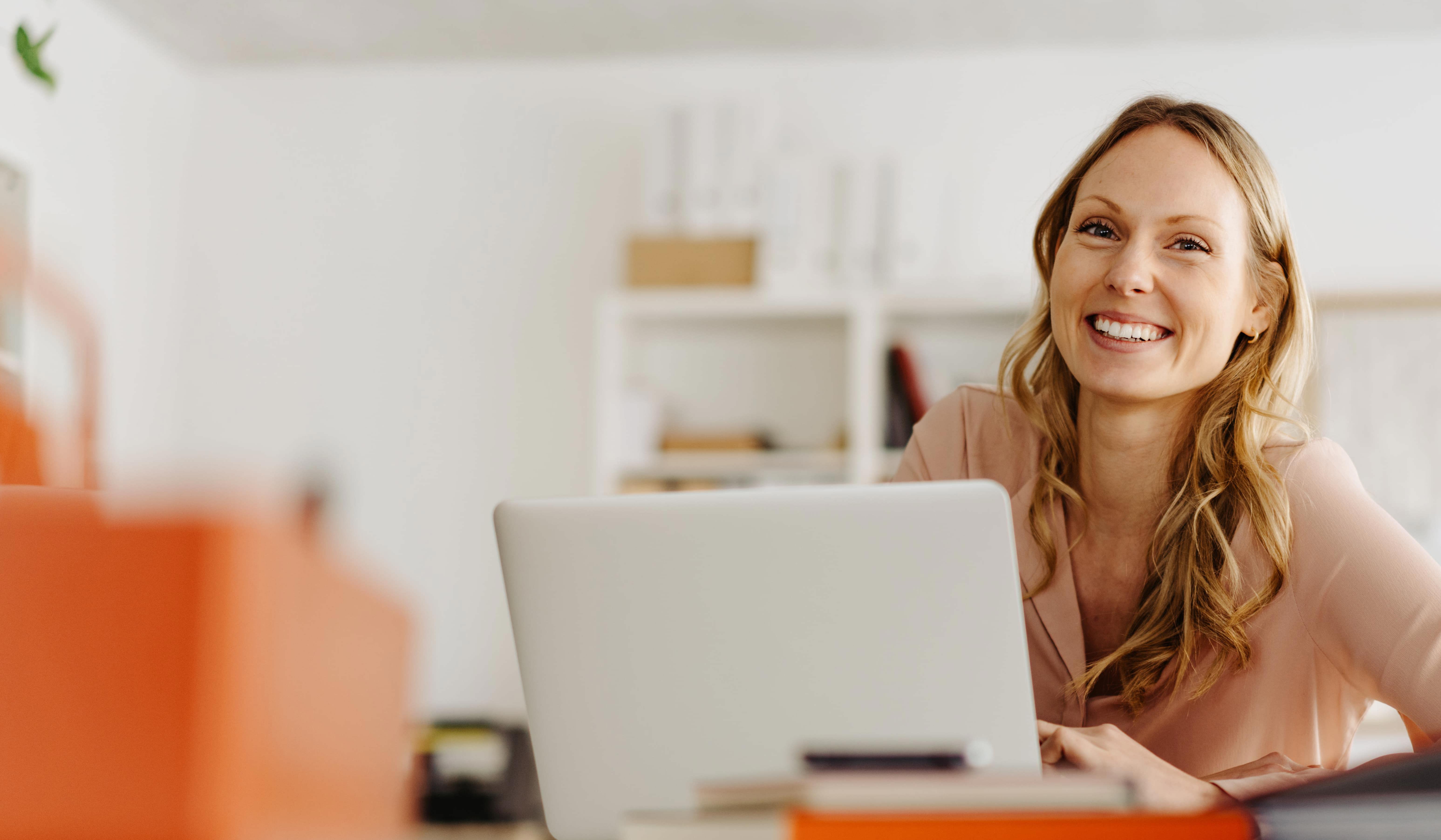 5 ways to stand out from the crowd during your job search