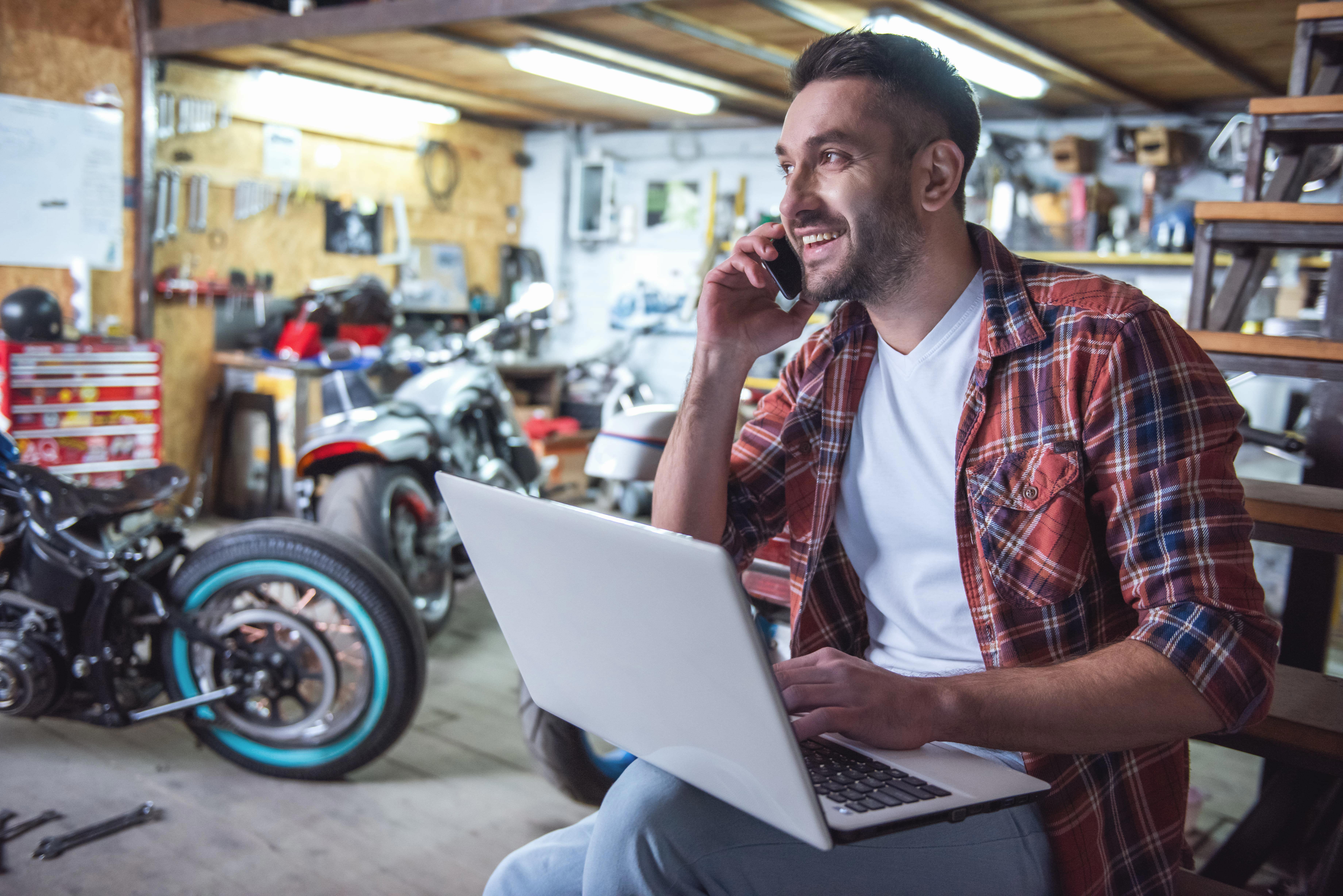 Search. Apply. Thrive: Your guide to career success in 2025