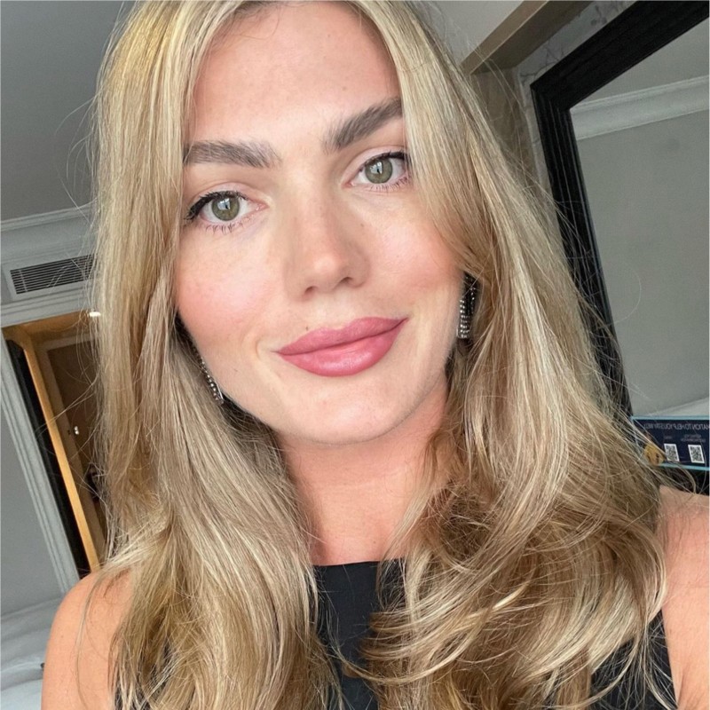 Isabel Muller, Business Partner for the Business Support division in Dundee, was recently awarded as ‘Recruitment consultant of the year’ at the S1jobs Recruitment Awards 2022. This isn’t the first time Isabel has won: she was crowned top consultant in 2018 and 2019, as well as being shortlisted in 2021.