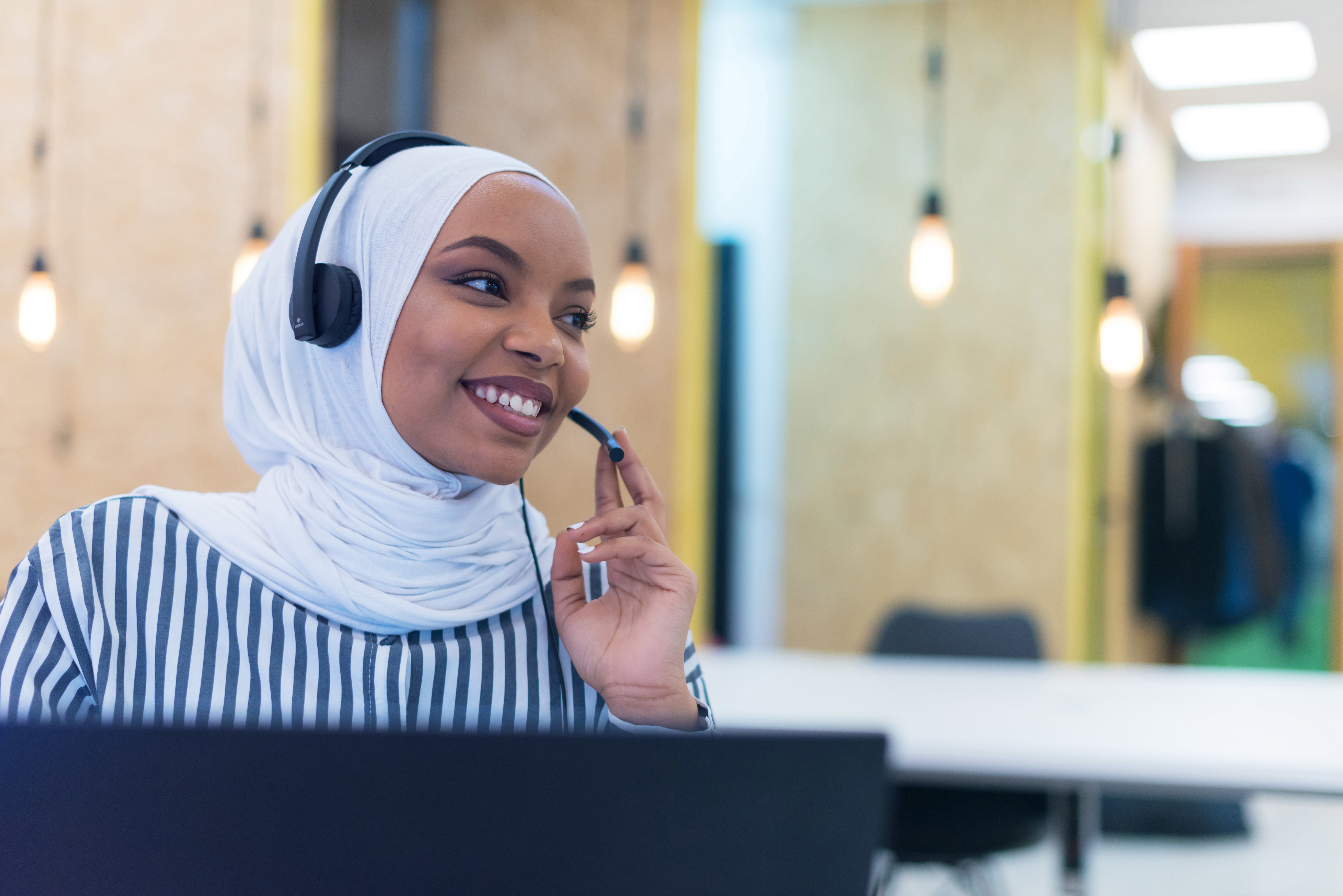 Learn more about a Call & Contact Centre career